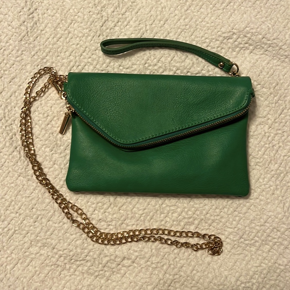 Kelly green crossbody/clutch/wristlet